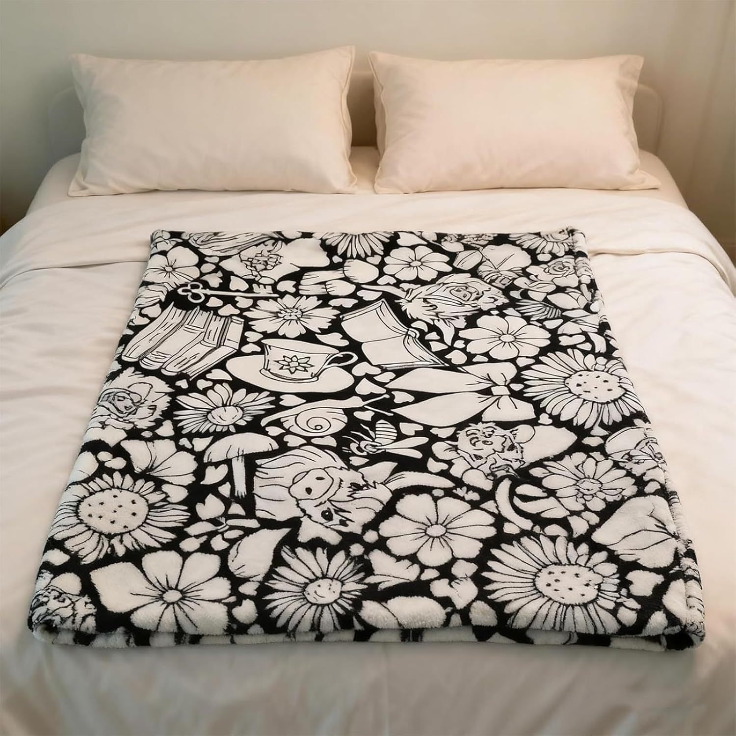 DIY Coloring Blanket With Markers DIY Coloring Blanket With Marking Pen