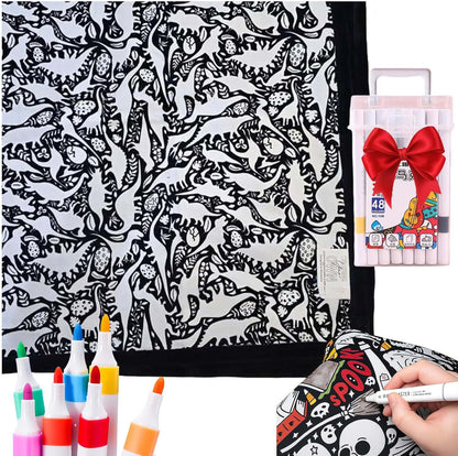 DIY Coloring Blanket With Markers DIY Coloring Blanket With Marking Pen